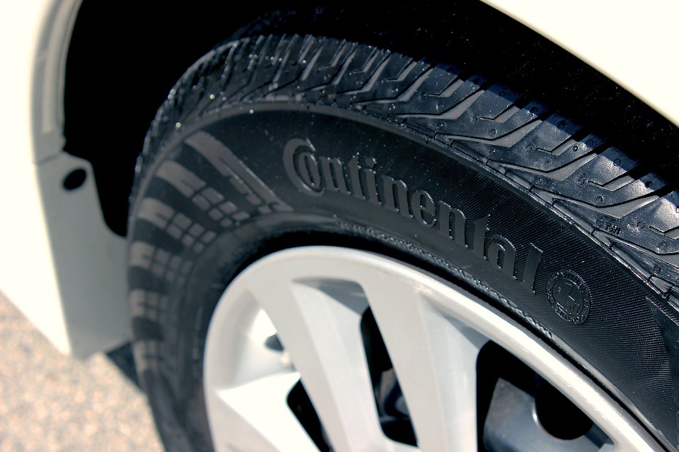 Tire-Mr. Muffler