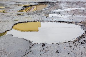 michigan road potholes